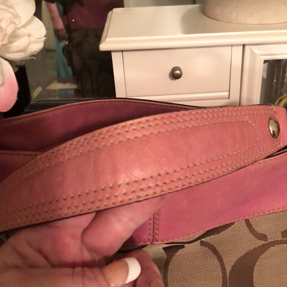 Coach Bag - Picture 2 of 5